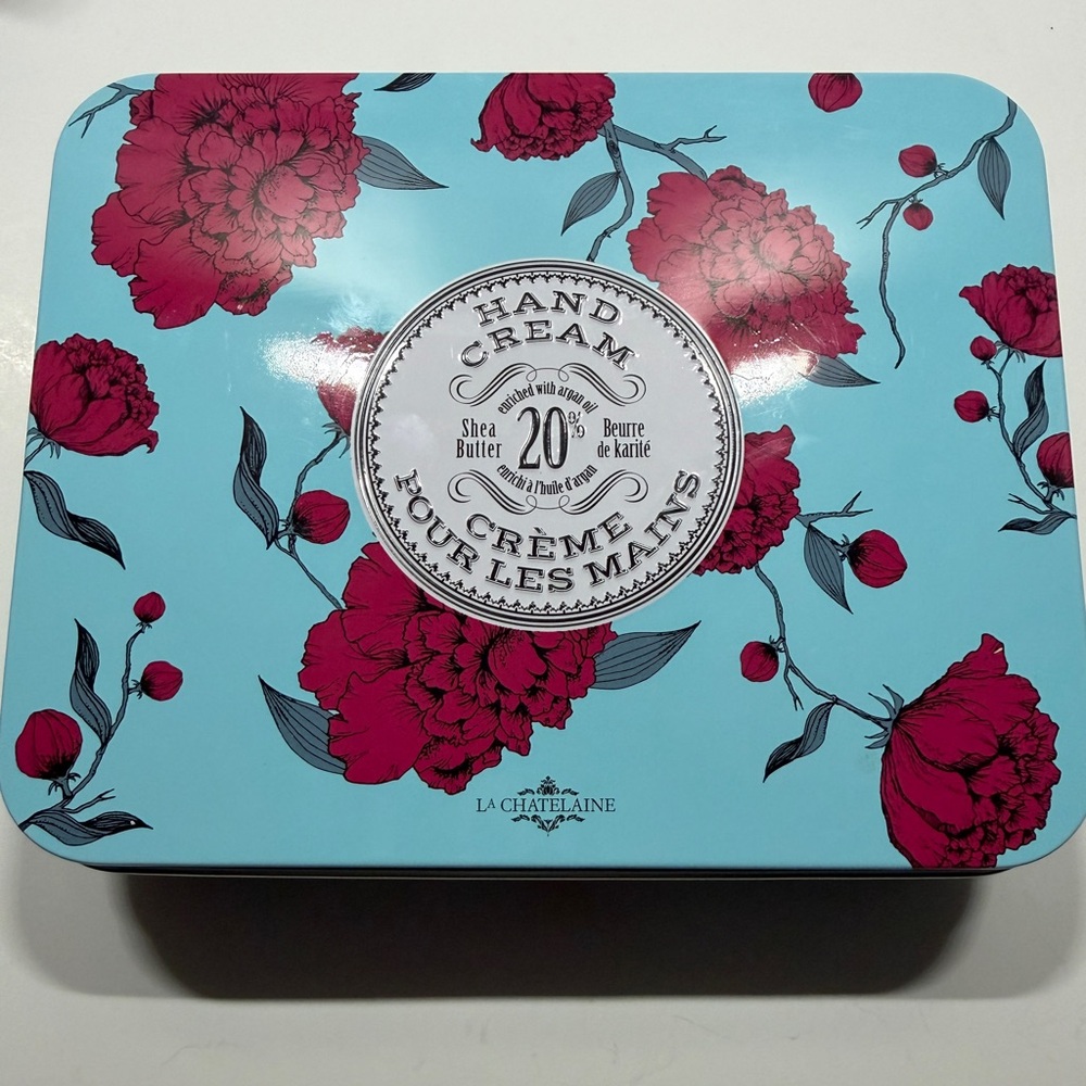La Chatelaine Hand Cream‎ Trio Tin Lychee Cranberry, Pear, and White Grapefruit